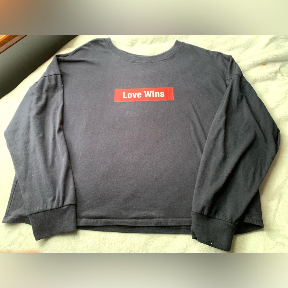 Forever 21 long sleeve shirt